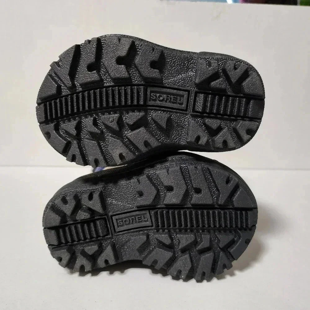 Sorel Snow Commander kids boot Size 4 Toddler Black Multicolor